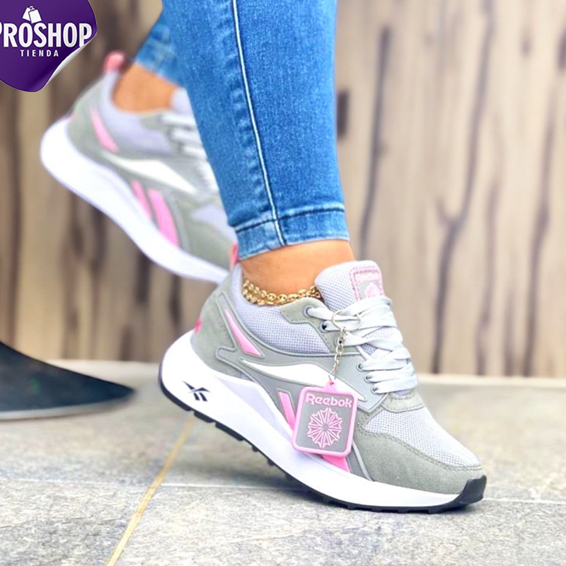 Tenis Reecbok Llavero Dama - Comodidad, Estilo y Rendimiento para tu Día a Día